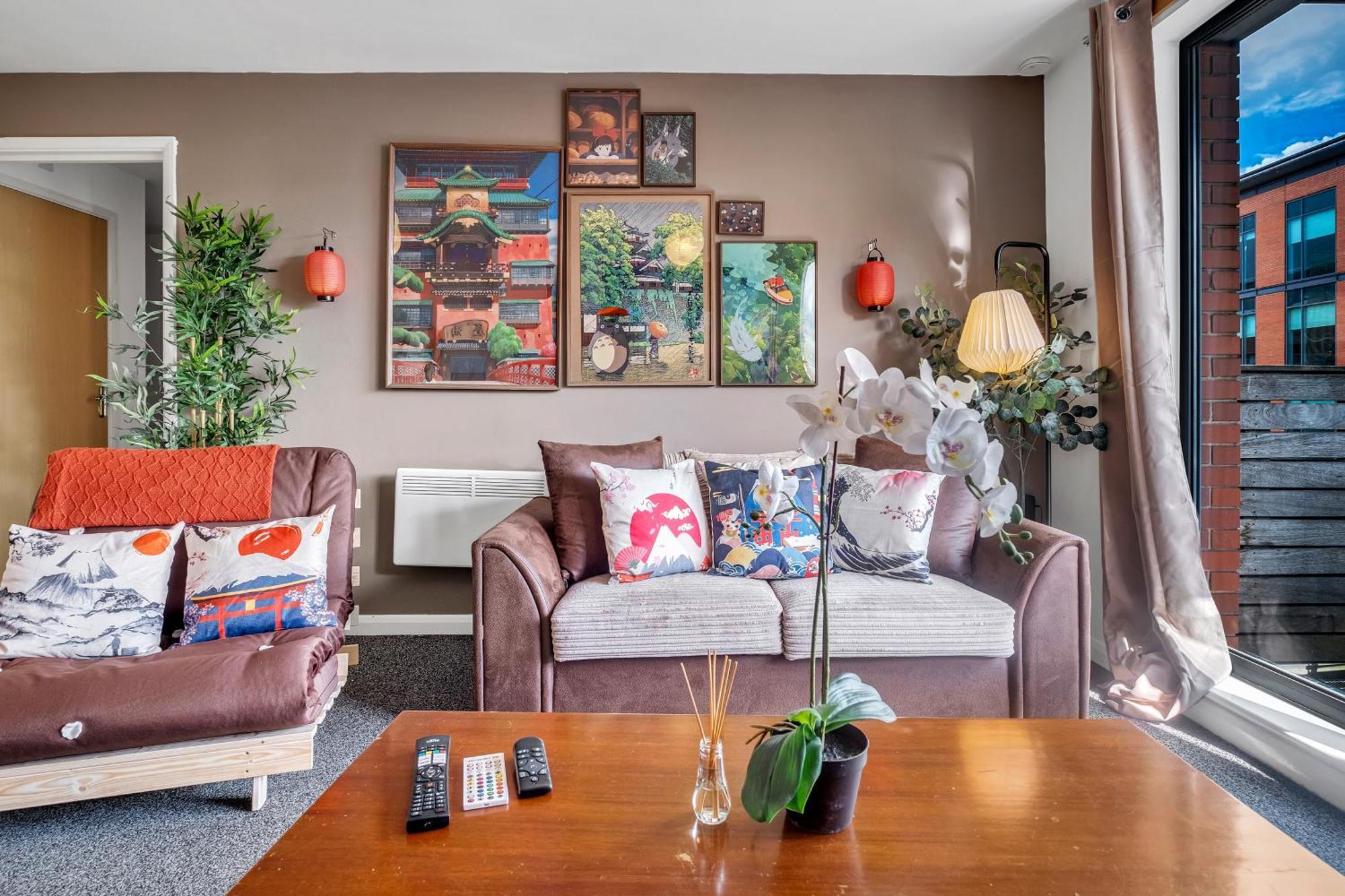 Anime Suite - Central And Free Parking With Netflix Birmingam Exterior foto